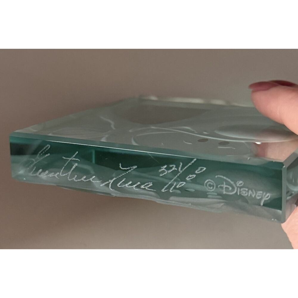Disney Robert Guenther Signed Tigger Etched Glass 4x4 Paperweight 321/1000 - Picture 10 of 10